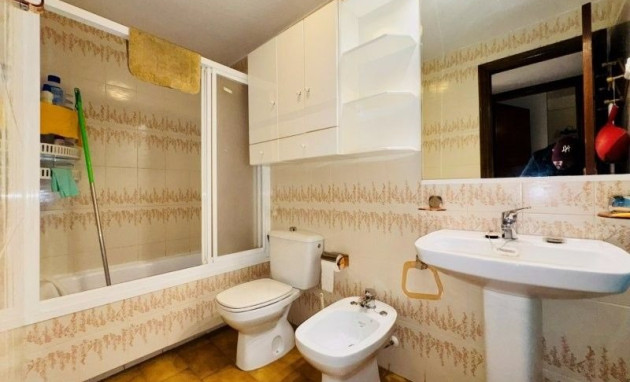 Herverkoop - Apartment - La Mata