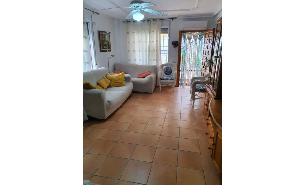 Herverkoop - Bungalow - Gelijkvloers - Torrevieja - La Mata