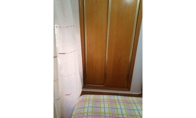 Herverkoop - Bungalow - Gelijkvloers - Torrevieja - La Mata