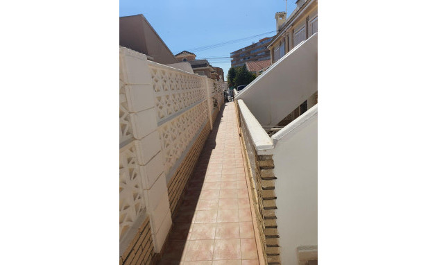 Herverkoop - Bungalow - Gelijkvloers - Torrevieja - La Mata