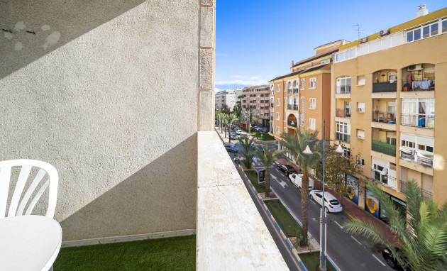 Herverkoop - Apartment - Torrevieja - Centro
