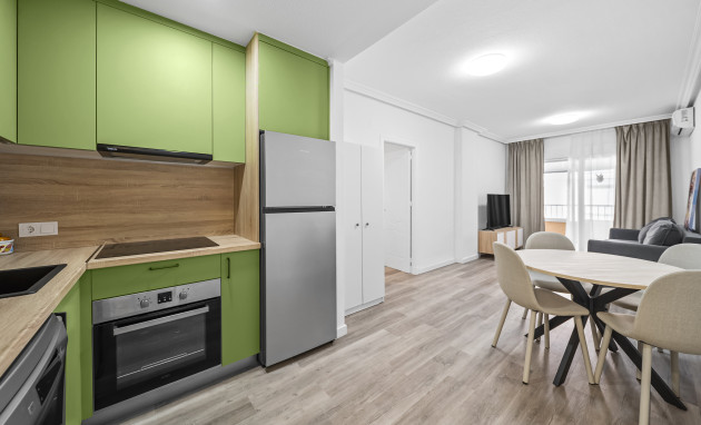 Herverkoop - Apartment - Torrevieja - Centro