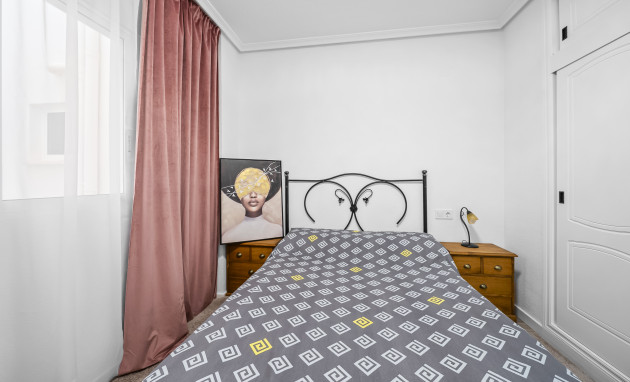 Herverkoop - Apartment - Torrevieja - Centro