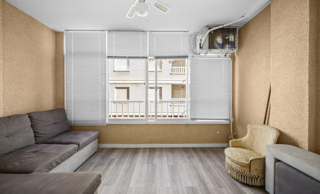 Herverkoop - Apartment - Torrevieja - Centro