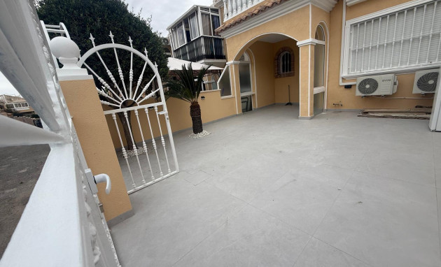 Herverkoop - duplex - Torrevieja - Aguas Nuevas