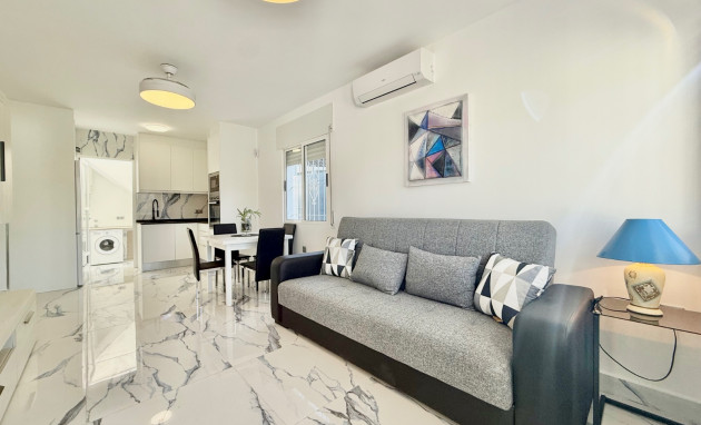 Herverkoop - Semi detached Villa - Torrevieja - El Chaparral