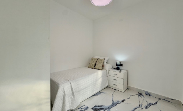 Herverkoop - Semi detached Villa - Torrevieja - El Chaparral