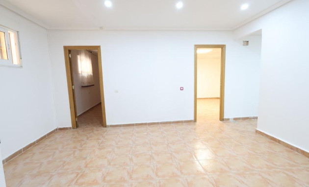 Resale - Villa - Orihuela Costa - Villamartín-Las Filipinas