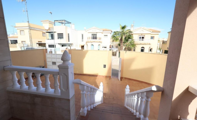 Resale - Villa - Orihuela Costa - Villamartín-Las Filipinas