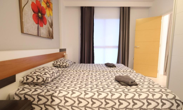 Resale - Apartment - Orihuela Costa - La Zenia