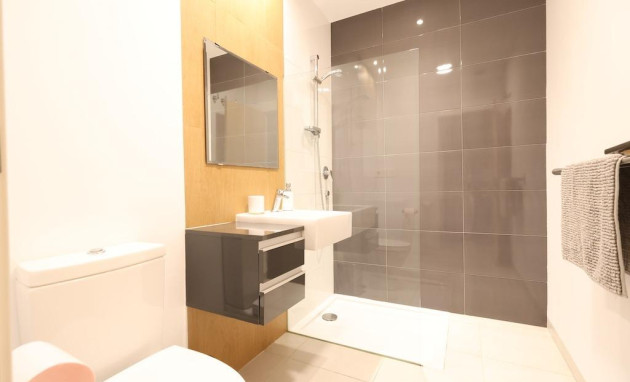 Resale - Apartment - Orihuela Costa - La Zenia