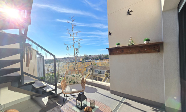 Resale - Apartment / Flat * - Orihuela Costa * - Villamartín *