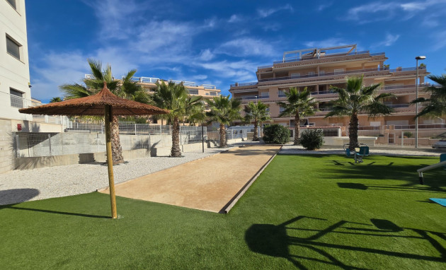 Resale - Apartment / Flat * - Orihuela Costa * - Villamartín *