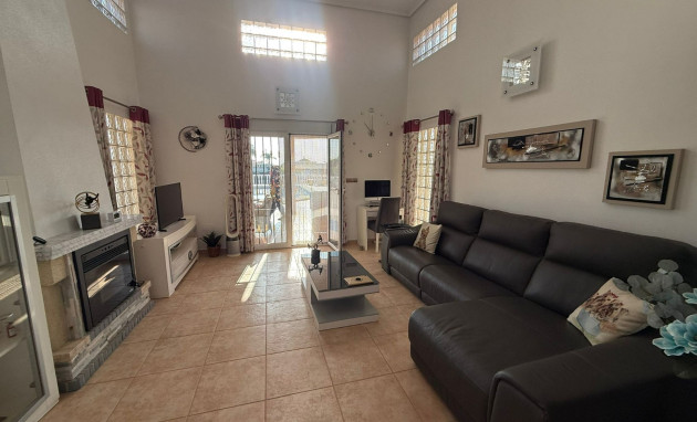 Reventa - Country Property - Catral