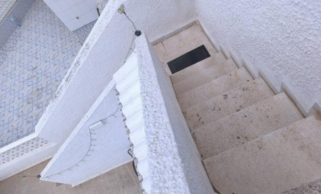 Herverkoop - Bungalow - Gelijkvloers - Torrevieja - La Siesta - El Salado - Torreta