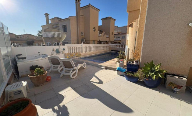 Resale - Terraced house - Orihuela Costa - Villamartín-Las Filipinas