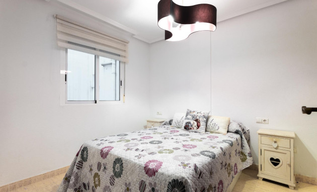 Herverkoop - Apartment - Torrevieja - Parque de las Naciones