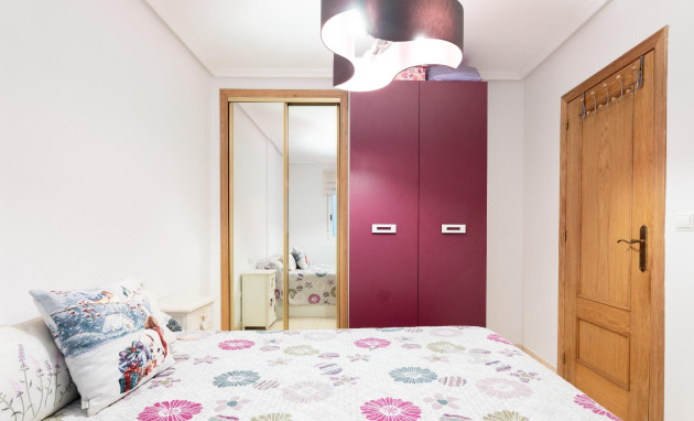 Herverkoop - Apartment - Torrevieja - Parque de las Naciones