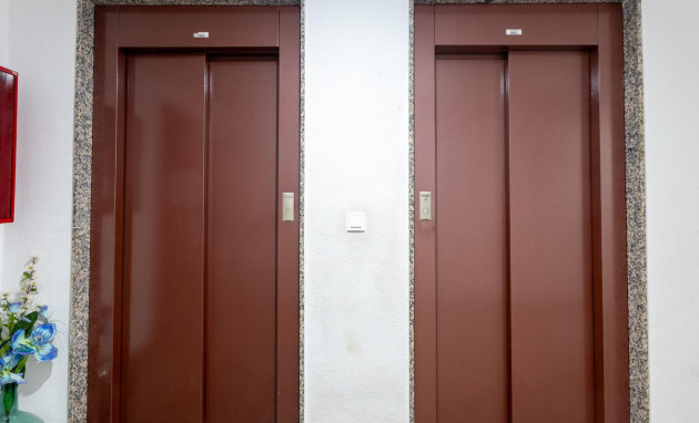 Herverkoop - Apartment - Torrevieja - Parque de las Naciones