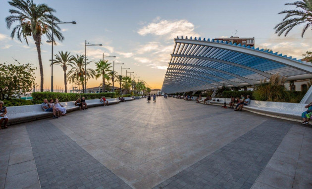 Herverkoop - Apartment - Torrevieja - Parque de las Naciones
