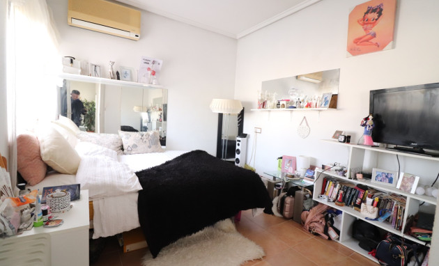 Herverkoop - Quad Villa - Algorfa - Montebello