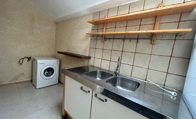 Resale - Townhouse - El Chaparral