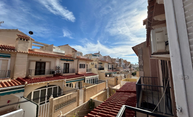 Resale - Townhouse - El Chaparral