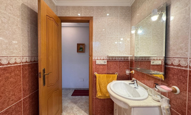 Resale - Apartment - Torrevieja - Centro