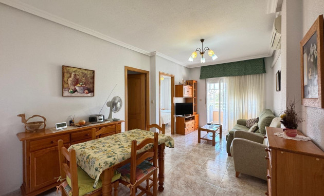 Resale - Apartment - Torrevieja - Centro