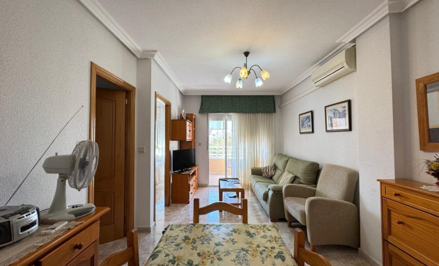 Resale - Apartment - Torrevieja - Centro