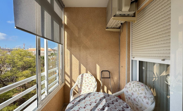 Resale - Apartment - Torrevieja - Centro