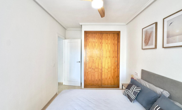 Herverkoop - Apartment - Torrevieja - Centro