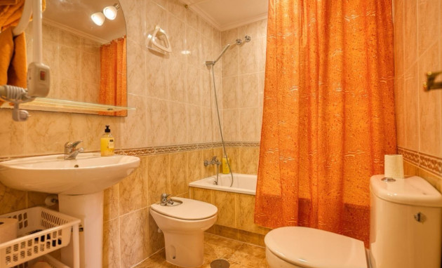 Herverkoop - Apartment - Torrevieja - Centro