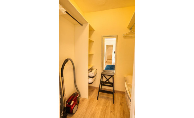 Herverkoop - Apartment - Torrevieja - Centro