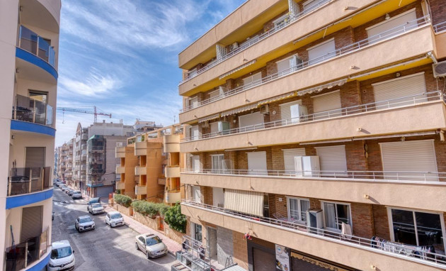 Herverkoop - Apartment - Torrevieja - Centro