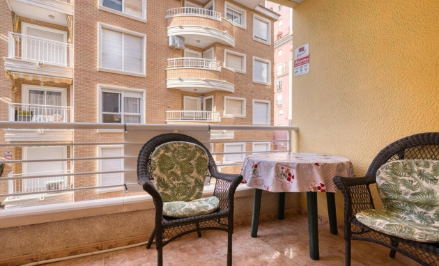 Herverkoop - Apartment - Torrevieja - Centro