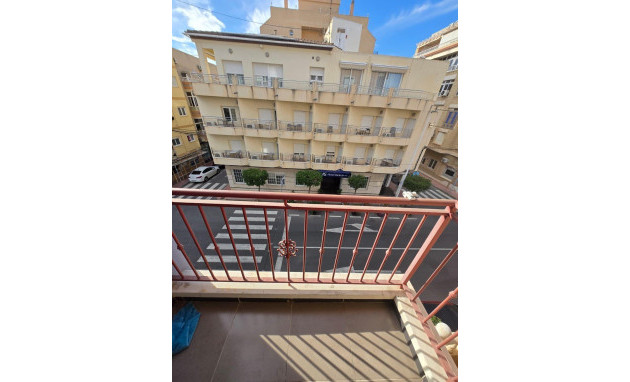 Herverkoop - Apartment - Torrevieja - torrevieja