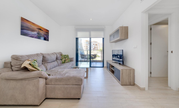 Resale - Apartment - Torrevieja - La Mata pueblo