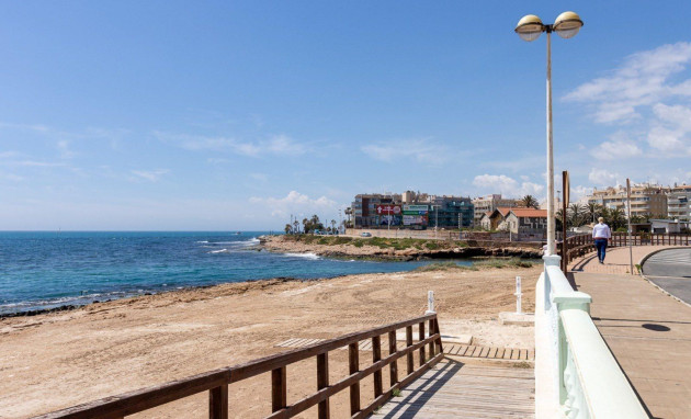 Resale - Apartment - Torrevieja - Torrejón