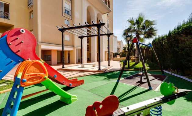 Resale - Apartment - Torrevieja - Torrejón