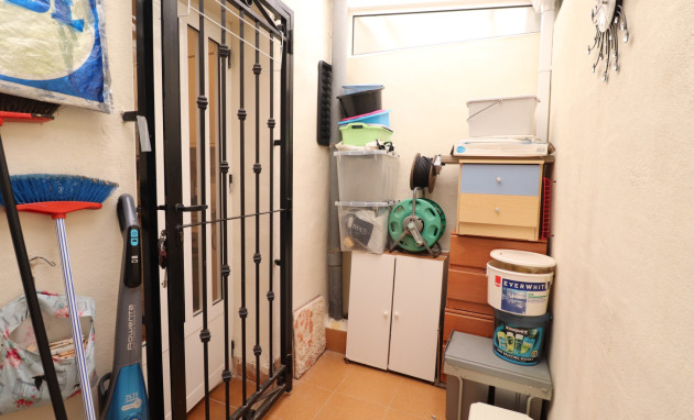 Resale - Apartment - Los Montesinos - La Herrada