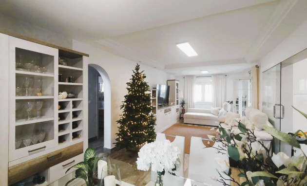 Herverkoop - Villa - San Miguel de Salinas - Las filipinas