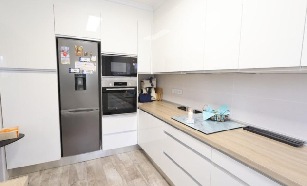 Herverkoop - Villa - San Miguel de Salinas - Las filipinas