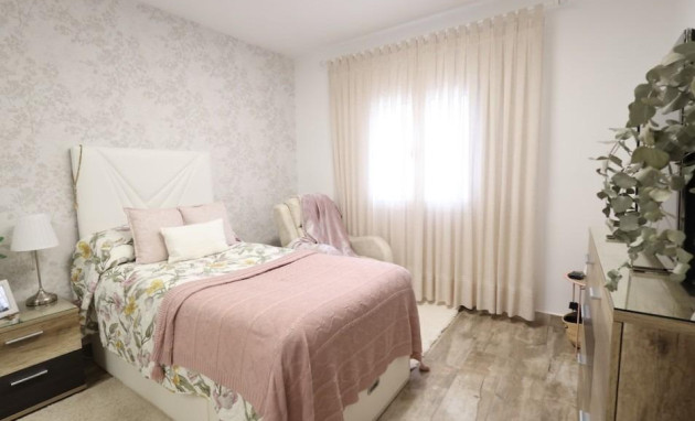 Herverkoop - Villa - San Miguel de Salinas - Las filipinas