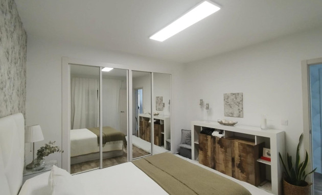 Herverkoop - Villa - San Miguel de Salinas - Las filipinas