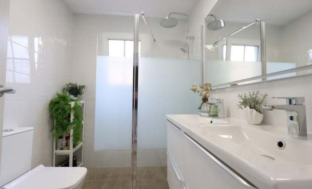 Herverkoop - Villa - San Miguel de Salinas - Las filipinas