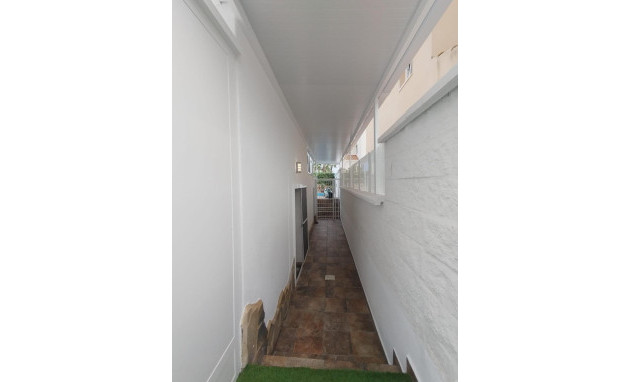 Herverkoop - Villa - San Miguel de Salinas - Las filipinas