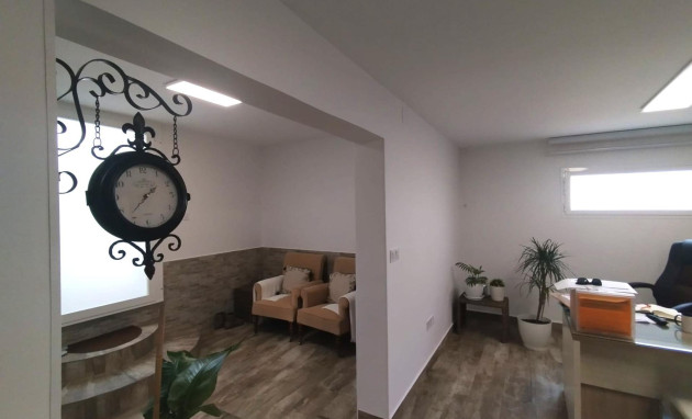 Herverkoop - Villa - San Miguel de Salinas - Las filipinas