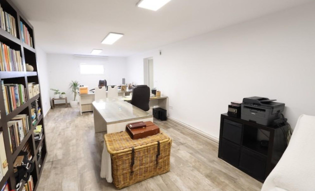 Herverkoop - Villa - San Miguel de Salinas - Las filipinas