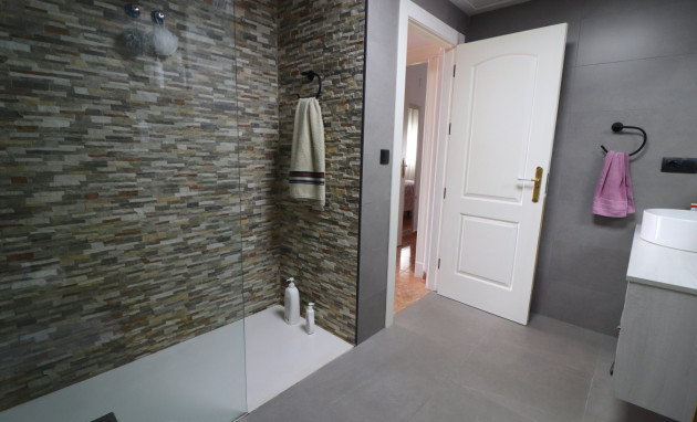 Herverkoop - Detached Villa - Almoradi - El Saladar